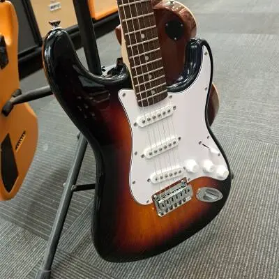 Store Special Product - Squier Affinity Strat